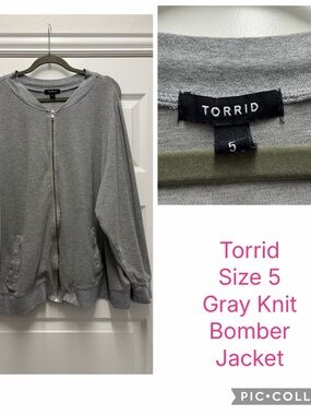 Torrid Gray Knit Top with Crew Neck